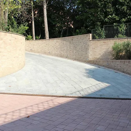 Maison D'elite 아파트 *