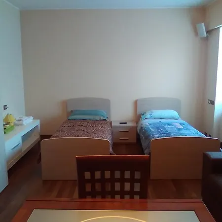 Maison D'elite 아파트
